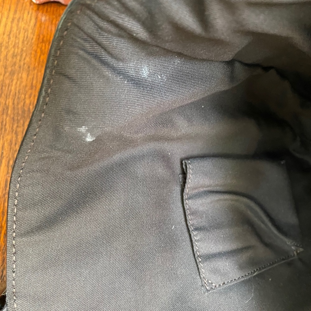 Gucci Dark Brown Abbey Tote - Picture 10 of 15